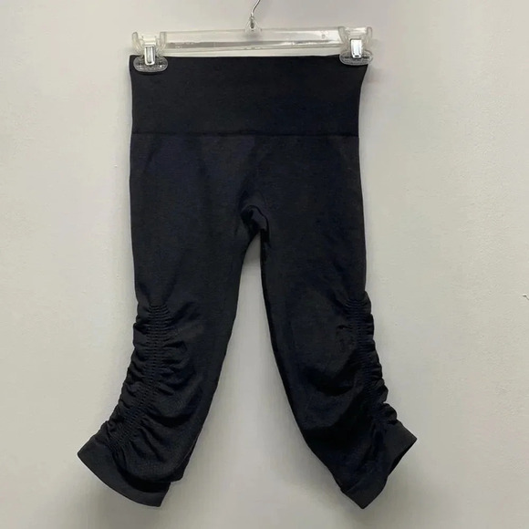 Lululemon Seamless In The Flow Crop Cropped Leggings Tights Pants Gray Size 2 - Picture 3 of 9